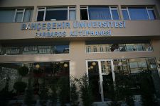 Bahçeşehir Üniversitesi Barbaros Kütüphanesi 